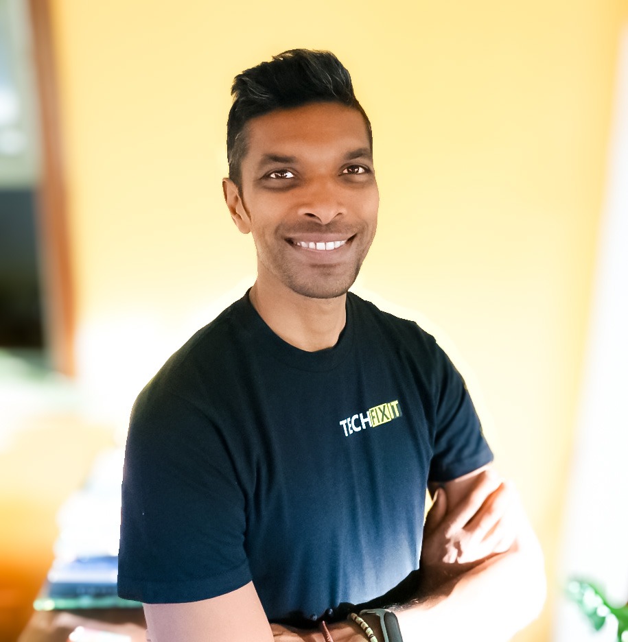 Friendly technician, Zu, is ready to help